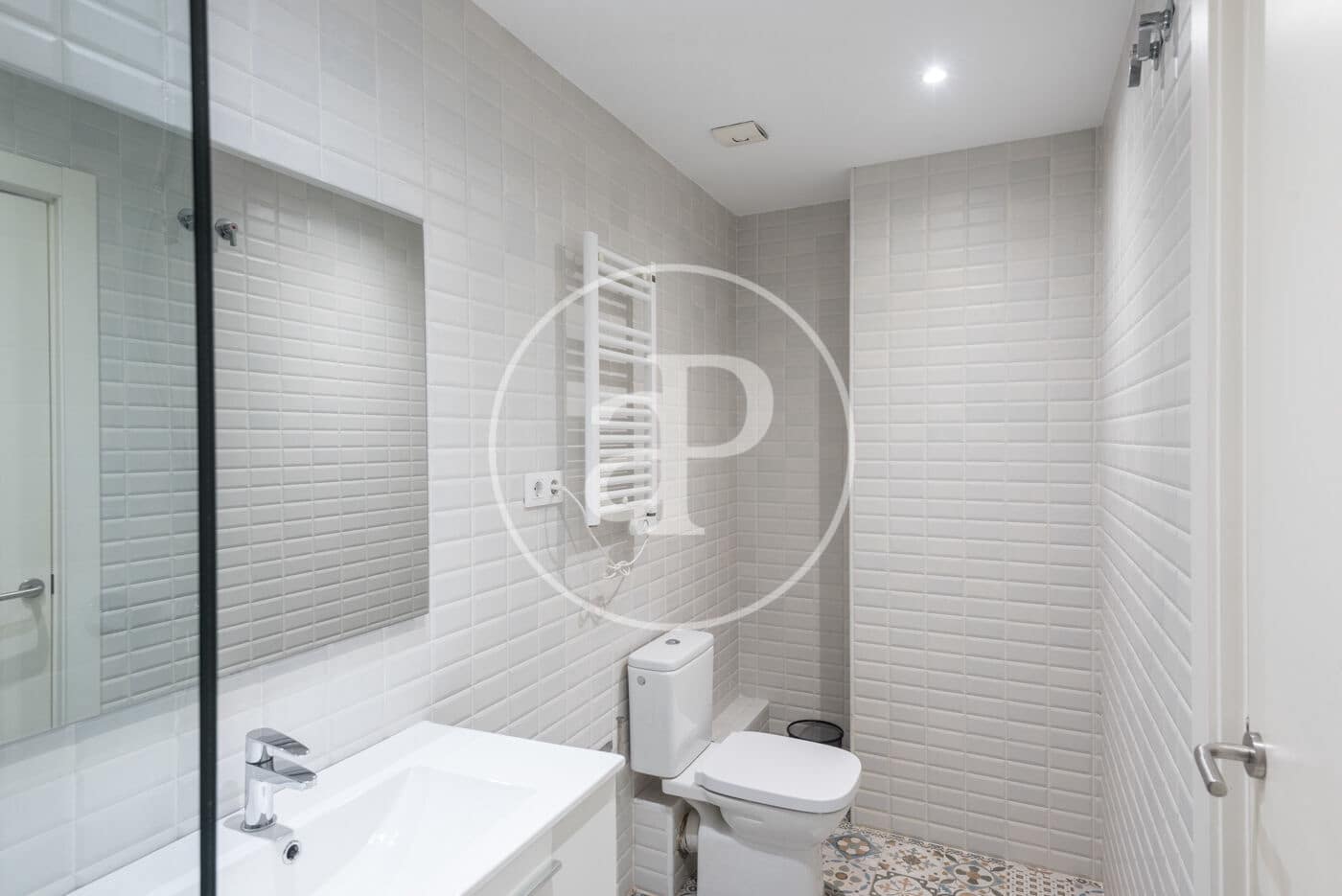 3 quarto Apartamento para arrendar em Barcelona cidade - 2 450 € (Ref: 9334928)