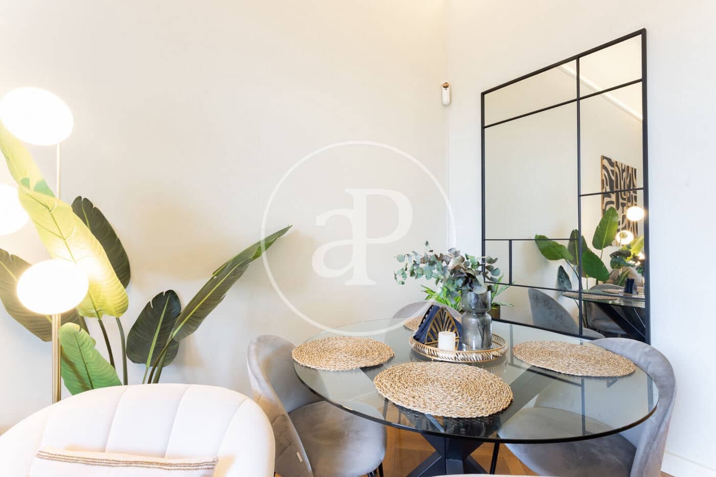 2 sypialnia Apartament do wynajęcia w Miasto Barcelona - 2 600 € (Ref: 9334929)