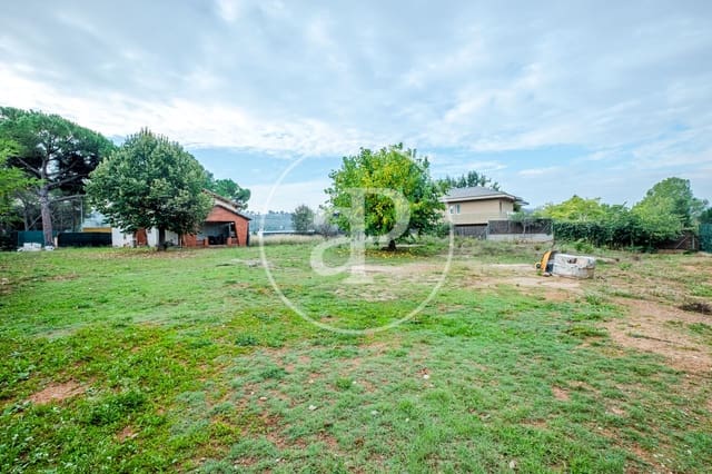 Undeveloped Land for sale in Valldoreix, Sant Cugat del Vallès - € 1,700,000 (Ref: 9334930)