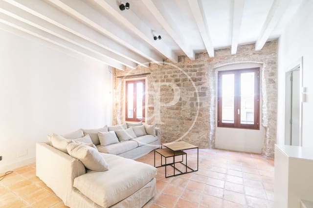 2 soverom Leilighet til leie i El Barri Gòtic, Barcelona by - € 2 400 (Ref: 9334931)
