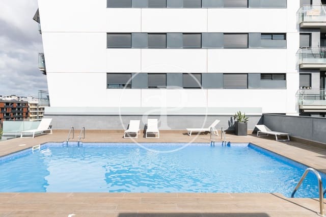 4 soveværelse Lejlighed til leje i Badalona med swimmingpool - € 2.405 (Ref: 9338009)