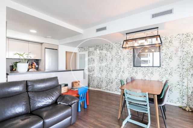 4 soveværelse Lejlighed til leje i Badalona med swimmingpool - € 2.405 (Ref: 9338009)