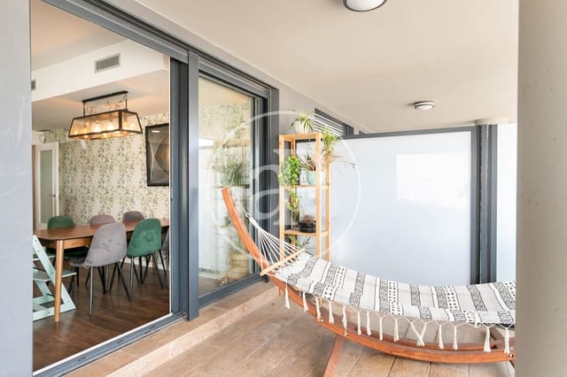 4 soveværelse Lejlighed til leje i Badalona med swimmingpool - € 2.405 (Ref: 9338009)