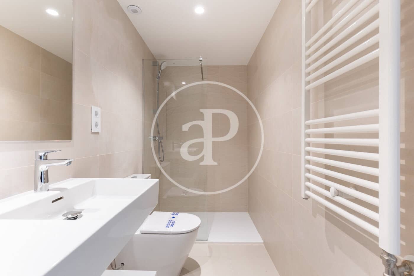 2 bedroom Apartment for rent in Mira-Sol - € 2,150 (Ref: 9338011)