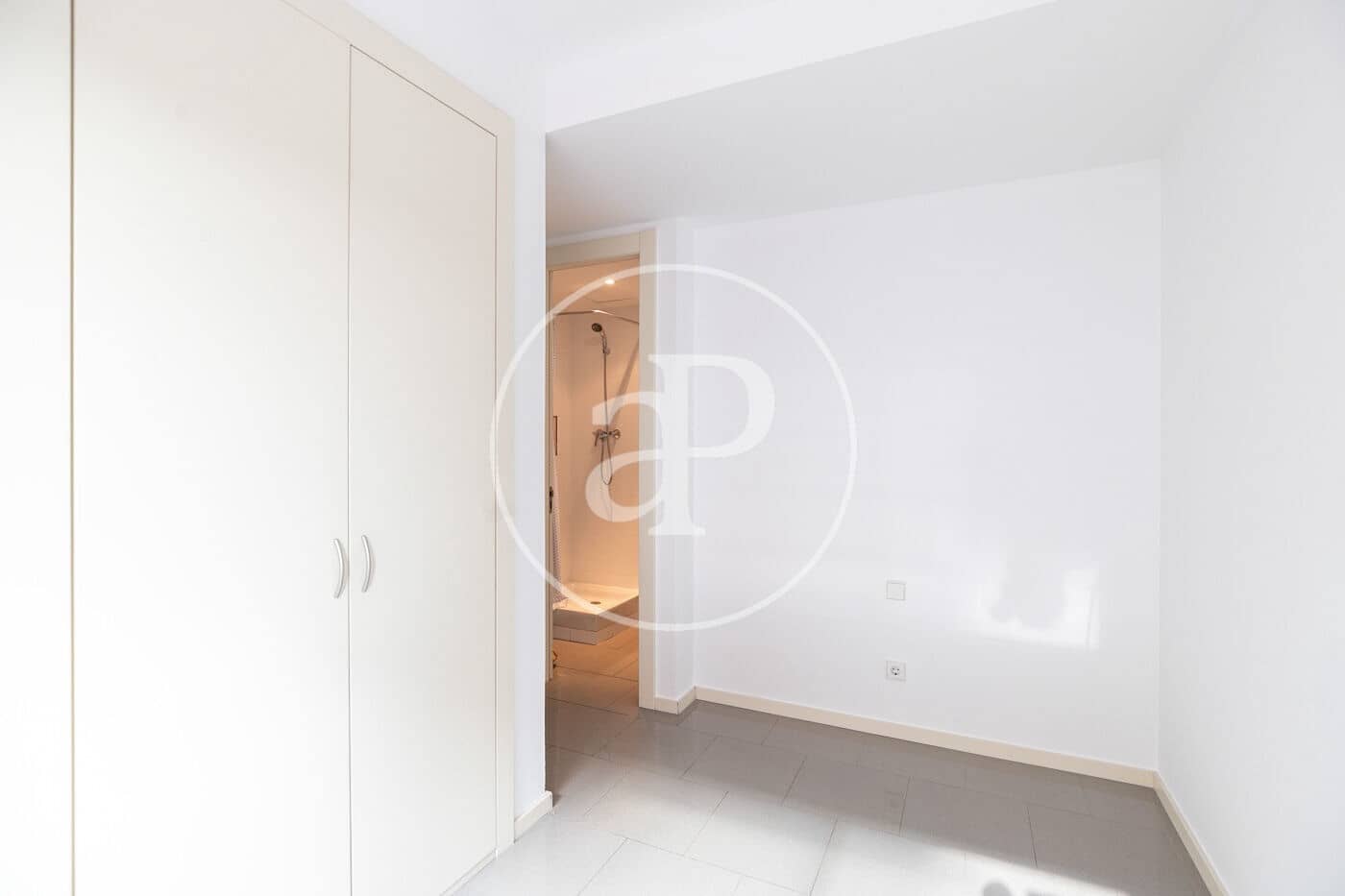 Apartamento de 6 habitaciones en Barcelona ciudad en alquiler - 6.000 € (Ref: 9341172)