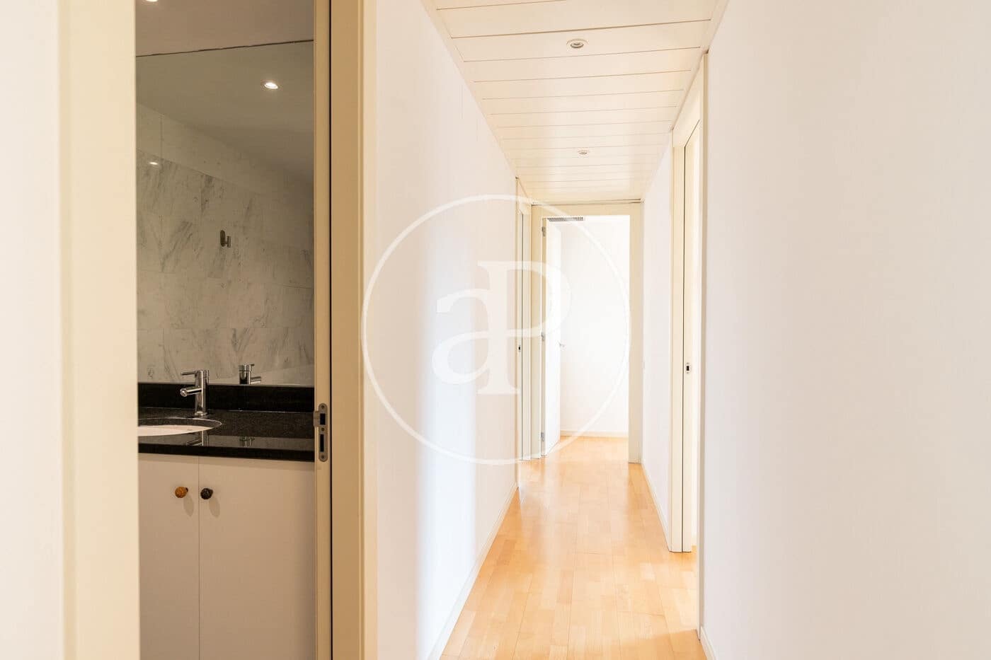 Apartamento de 6 habitaciones en Barcelona ciudad en alquiler - 6.000 € (Ref: 9341172)