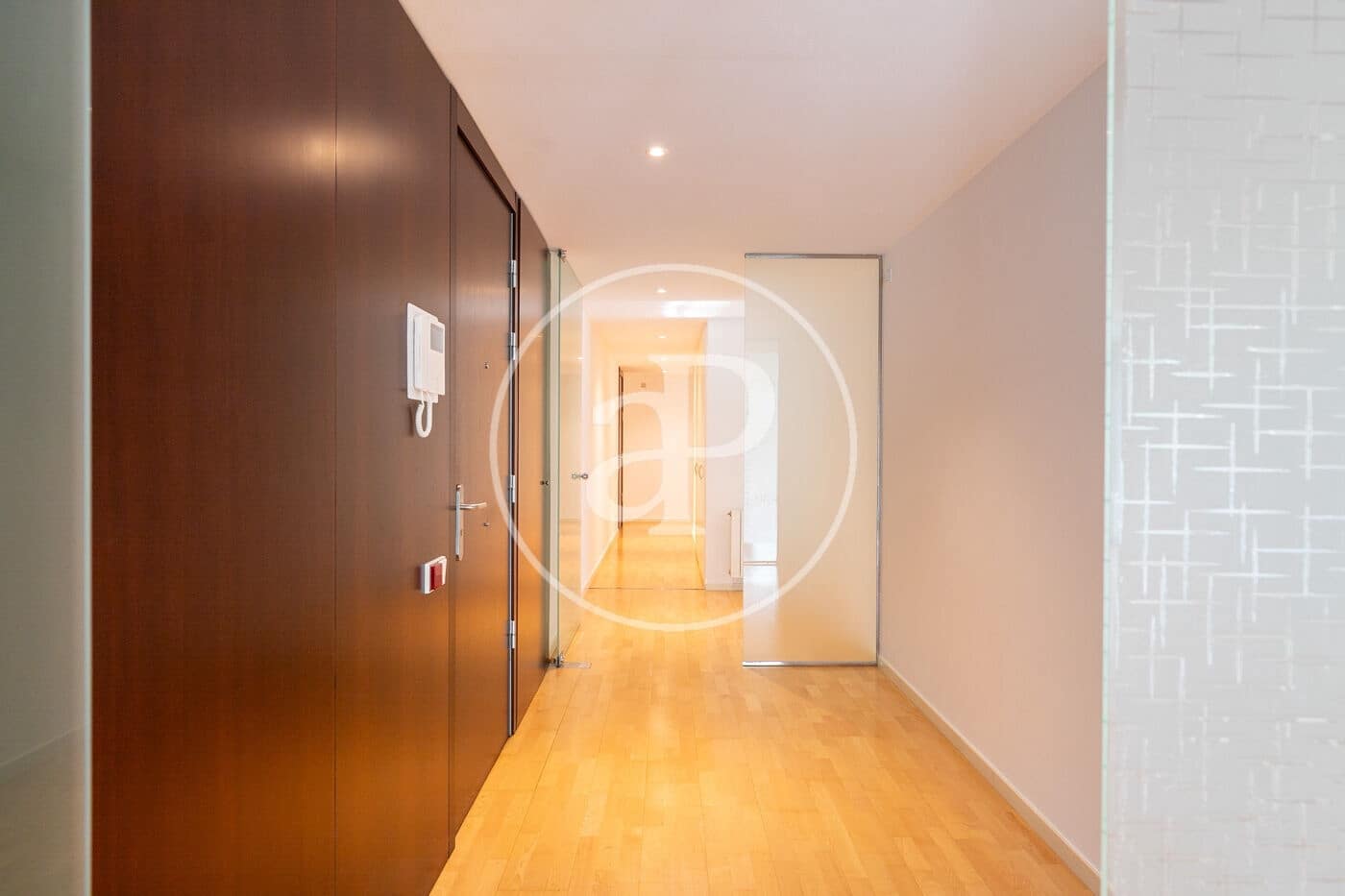 Apartamento de 6 habitaciones en Barcelona ciudad en alquiler - 6.000 € (Ref: 9341172)