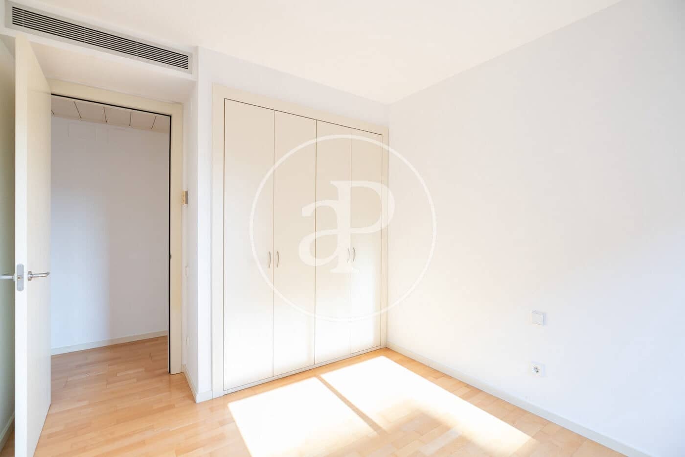 Apartamento de 6 habitaciones en Barcelona ciudad en alquiler - 6.000 € (Ref: 9341172)