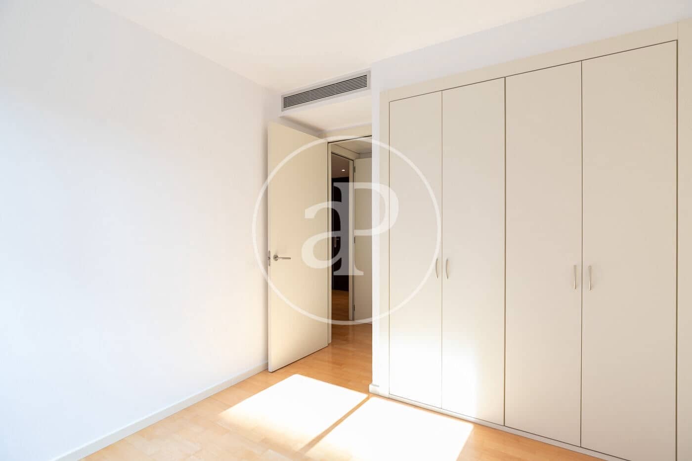 Apartamento de 6 habitaciones en Barcelona ciudad en alquiler - 6.000 € (Ref: 9341172)