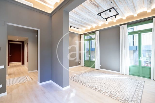 3 soveværelse Lejlighed til salg i El Barri Gòtic, Barcelona by - € 1.185.000 (Ref: 9344755)