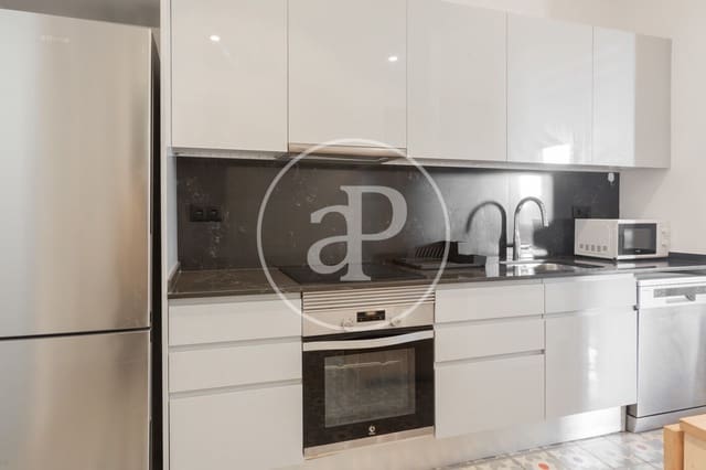 2 slaapkamer Appartement te huur in El Barri Gòtic, Barcelona stad - € 1.700 (Ref: 9344757)