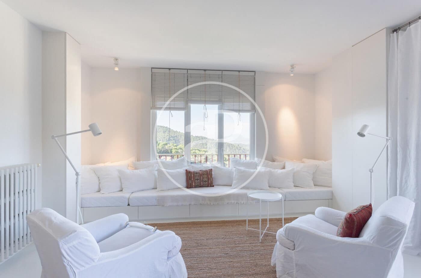 3 bedroom Apartment for rent in Barcelona city - € 2,705 (Ref: 9344758)