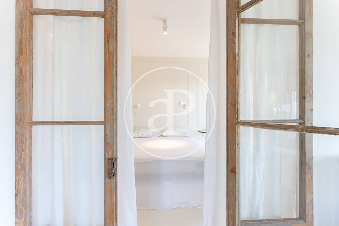 3 bedroom Apartment for rent in Barcelona city - € 2,705 (Ref: 9344758)