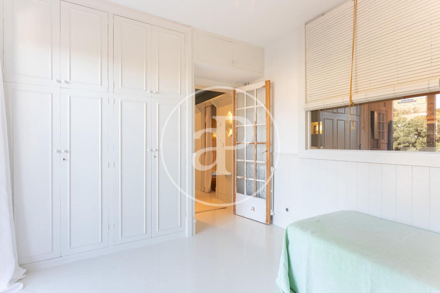 3 bedroom Apartment for rent in Barcelona city - € 2,705 (Ref: 9344758)