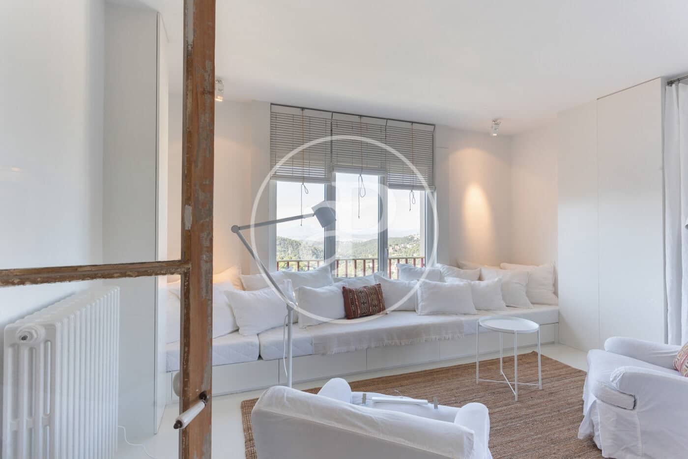 3 bedroom Apartment for rent in Barcelona city - € 2,705 (Ref: 9344758)