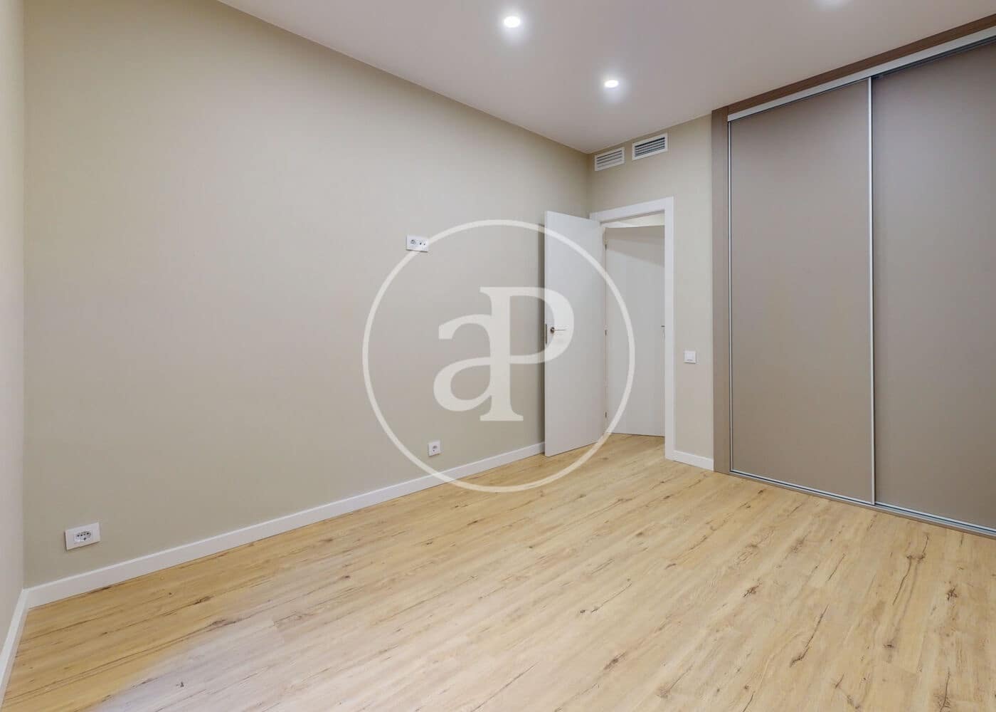 3 makuuhuone Huoneisto myytävänä paikassa Barcelona kaupunki - 618 000 € (Ref: 9347340)