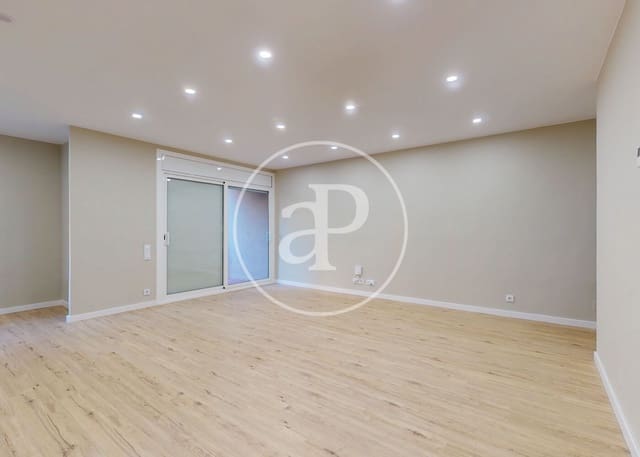 3 makuuhuone Huoneisto myytävänä paikassa Sant Antoni, Barcelona kaupunki - 618 000 € (Ref: 9347340)