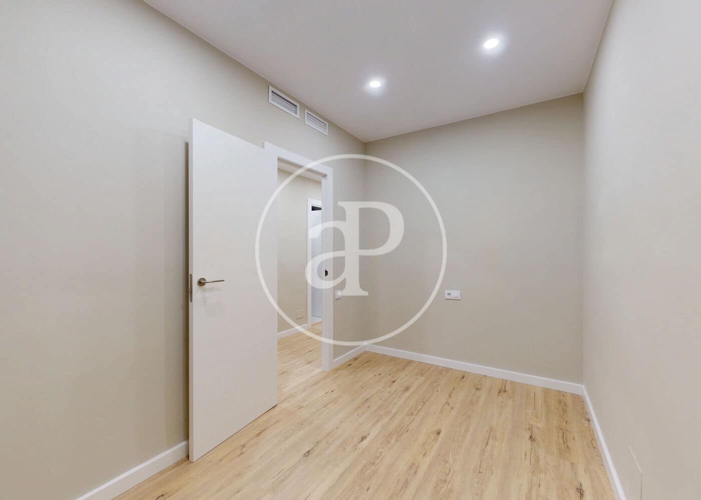 3 makuuhuone Huoneisto myytävänä paikassa Barcelona kaupunki - 618 000 € (Ref: 9347340)