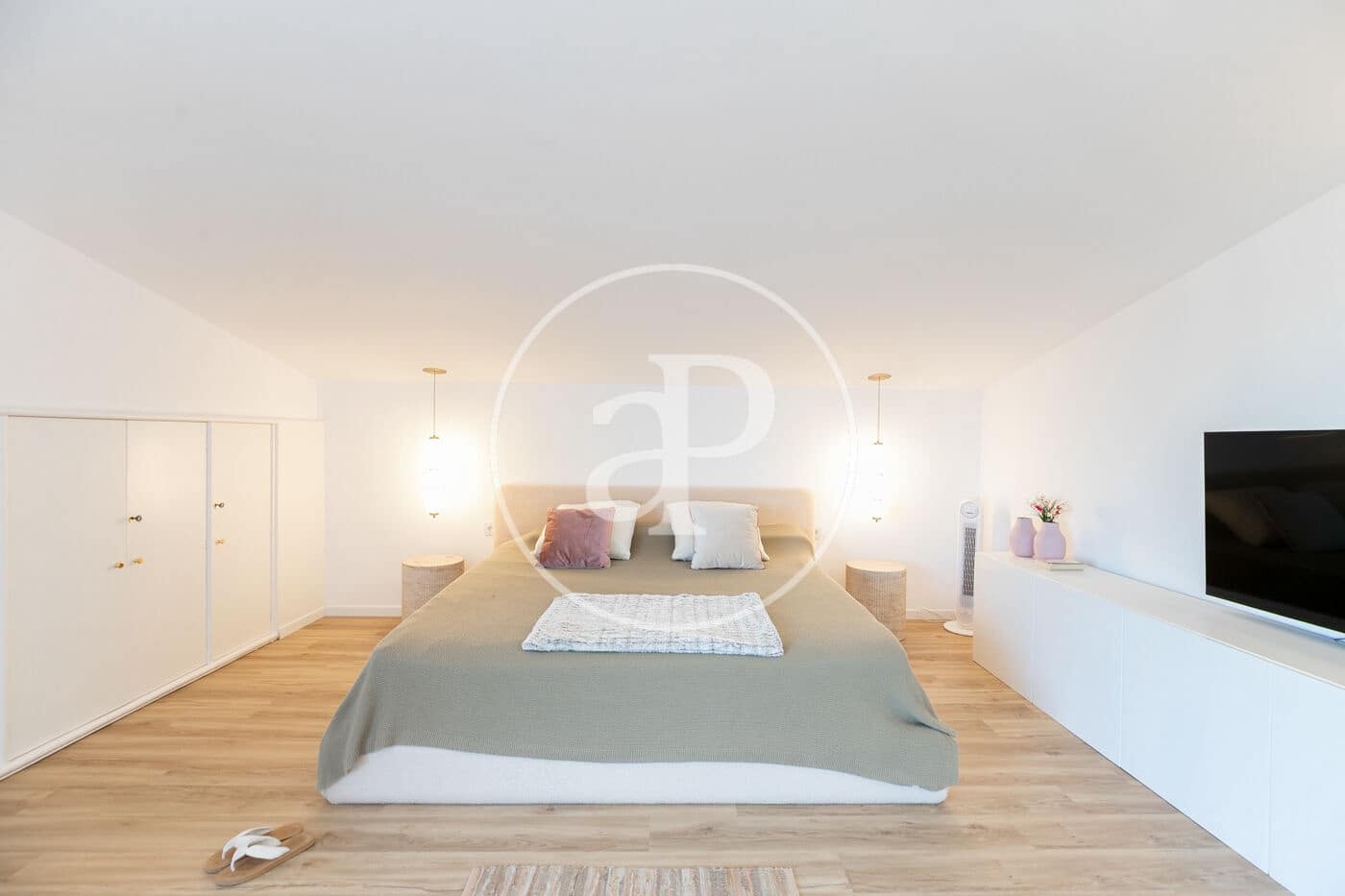 7 soveværelse Villa til salg i Esplugues de Llobregat med swimmingpool - € 1.845.000 (Ref: 9349525)