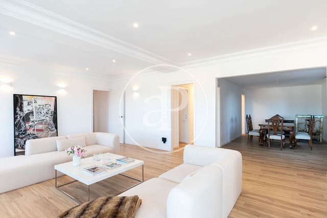 7 soveværelse Villa til salg i Esplugues de Llobregat med swimmingpool - € 1.845.000 (Ref: 9349525)