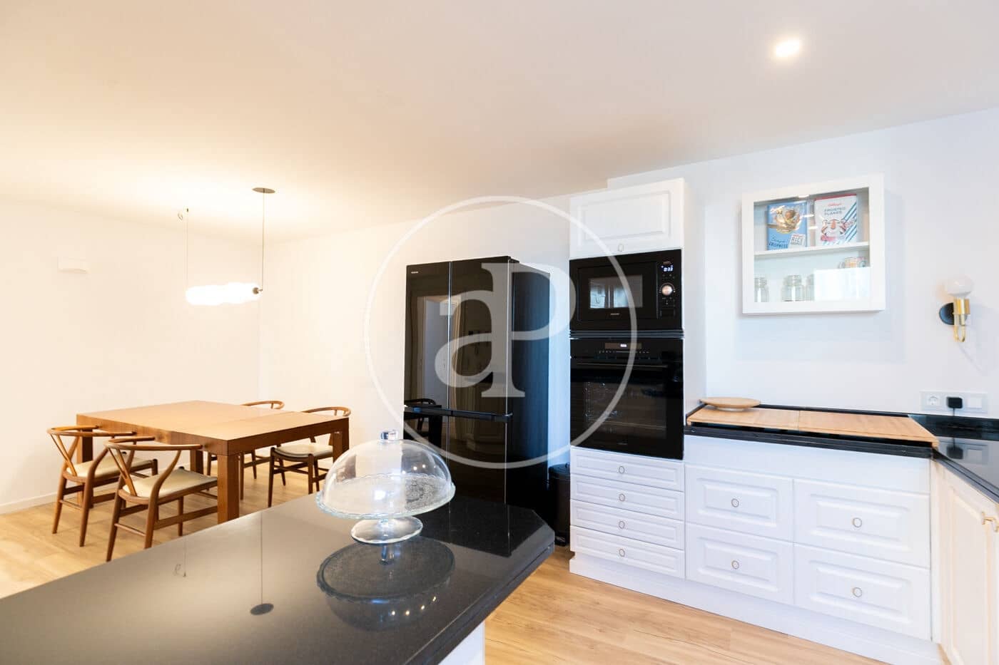 7 soveværelse Villa til salg i Esplugues de Llobregat med swimmingpool - € 1.845.000 (Ref: 9349525)