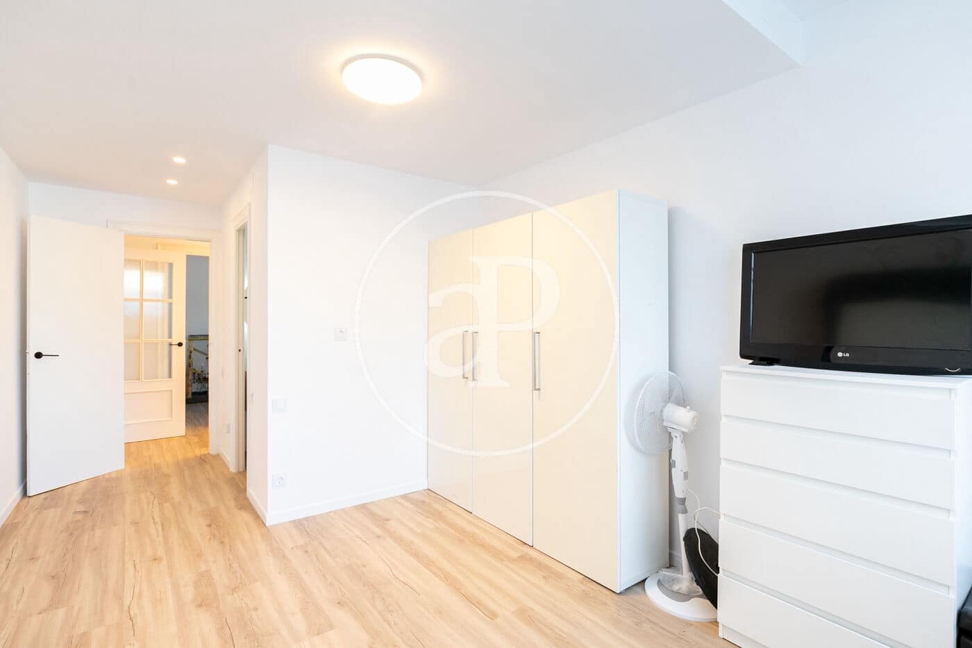 7 soveværelse Villa til salg i Esplugues de Llobregat med swimmingpool - € 1.845.000 (Ref: 9349525)