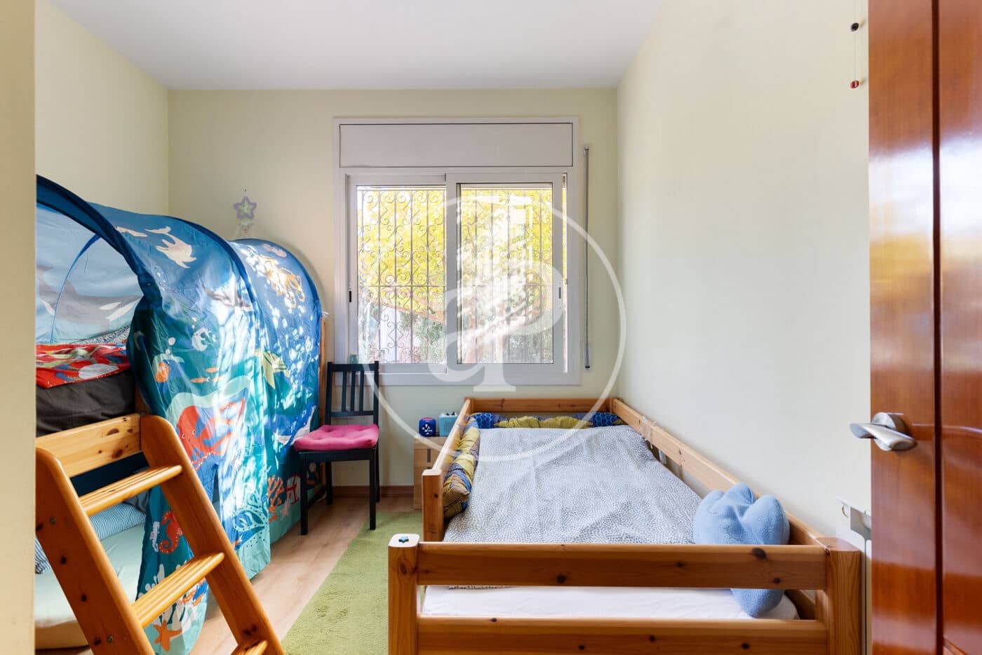 5 makuuhuone Huvila myytävänä paikassa Terrassa mukana uima-altaan - 750 000 € (Ref: 9349526)