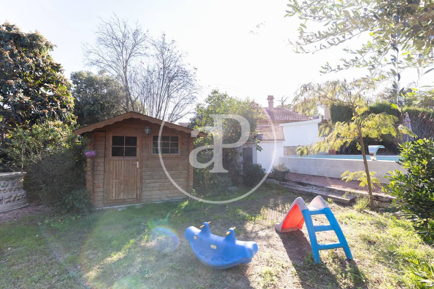 5 makuuhuone Huvila myytävänä paikassa Terrassa mukana uima-altaan - 750 000 € (Ref: 9349526)