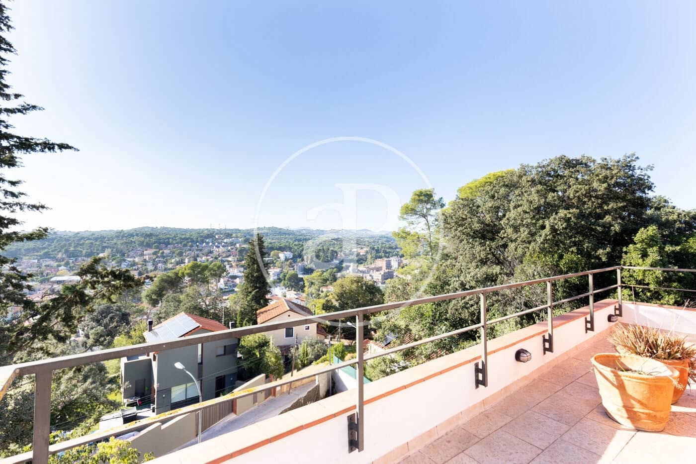 5 makuuhuone Huvila myytävänä paikassa Terrassa mukana uima-altaan - 750 000 € (Ref: 9349526)