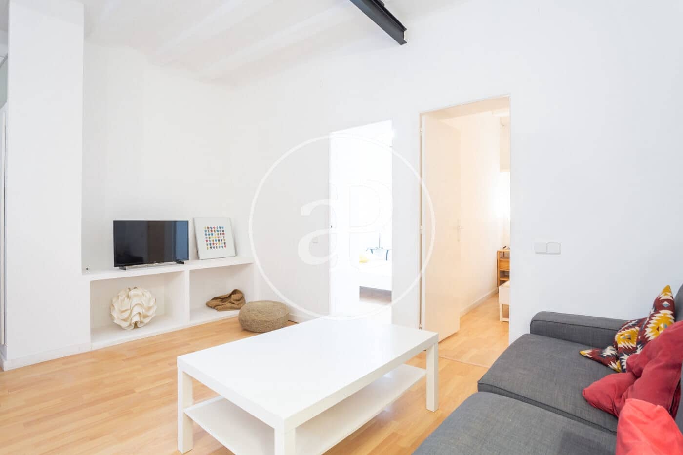 2 bedroom Apartment for rent in Barcelona city - € 1,300 (Ref: 9349527)