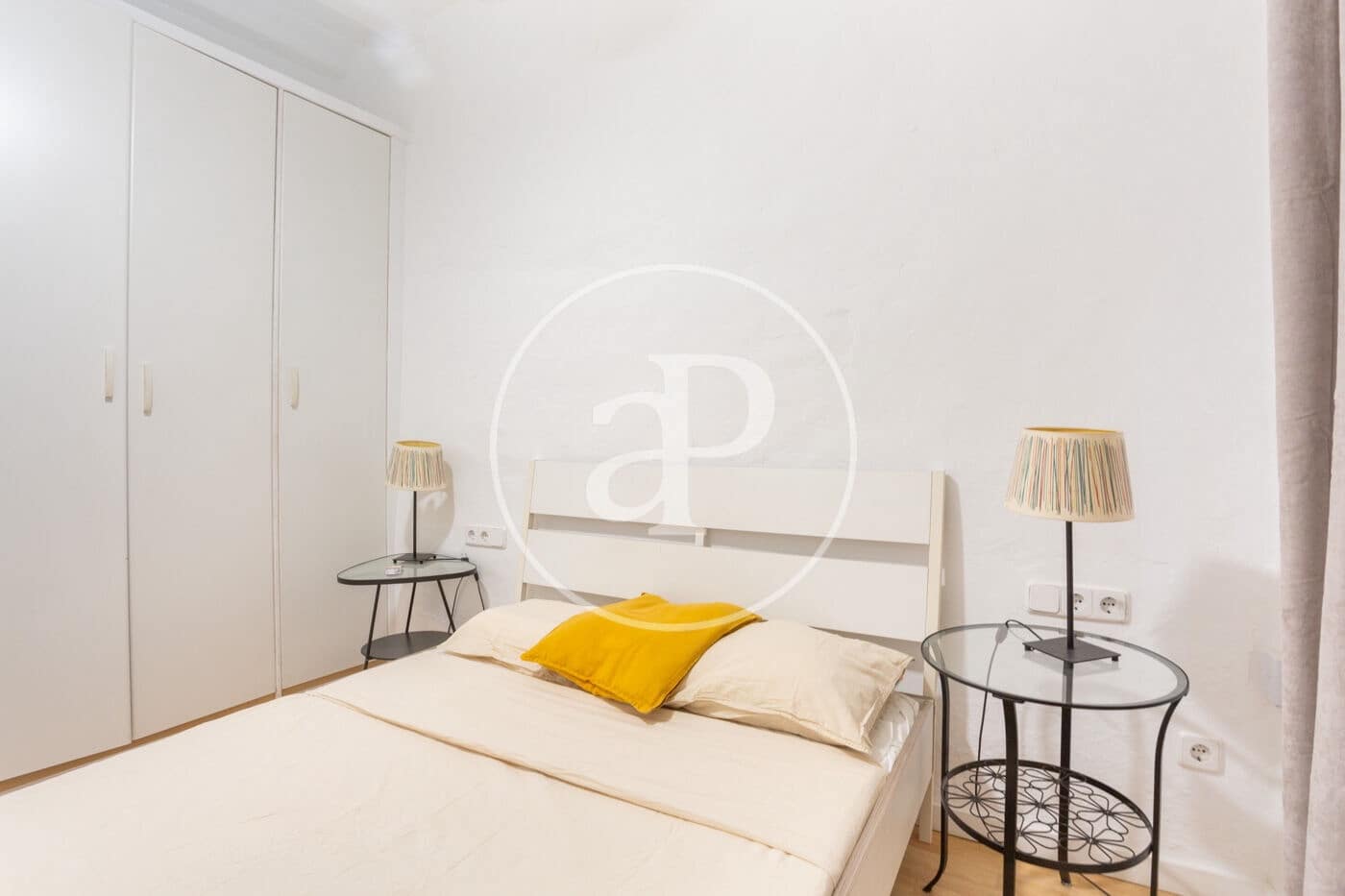2 bedroom Apartment for rent in Barcelona city - € 1,300 (Ref: 9349527)