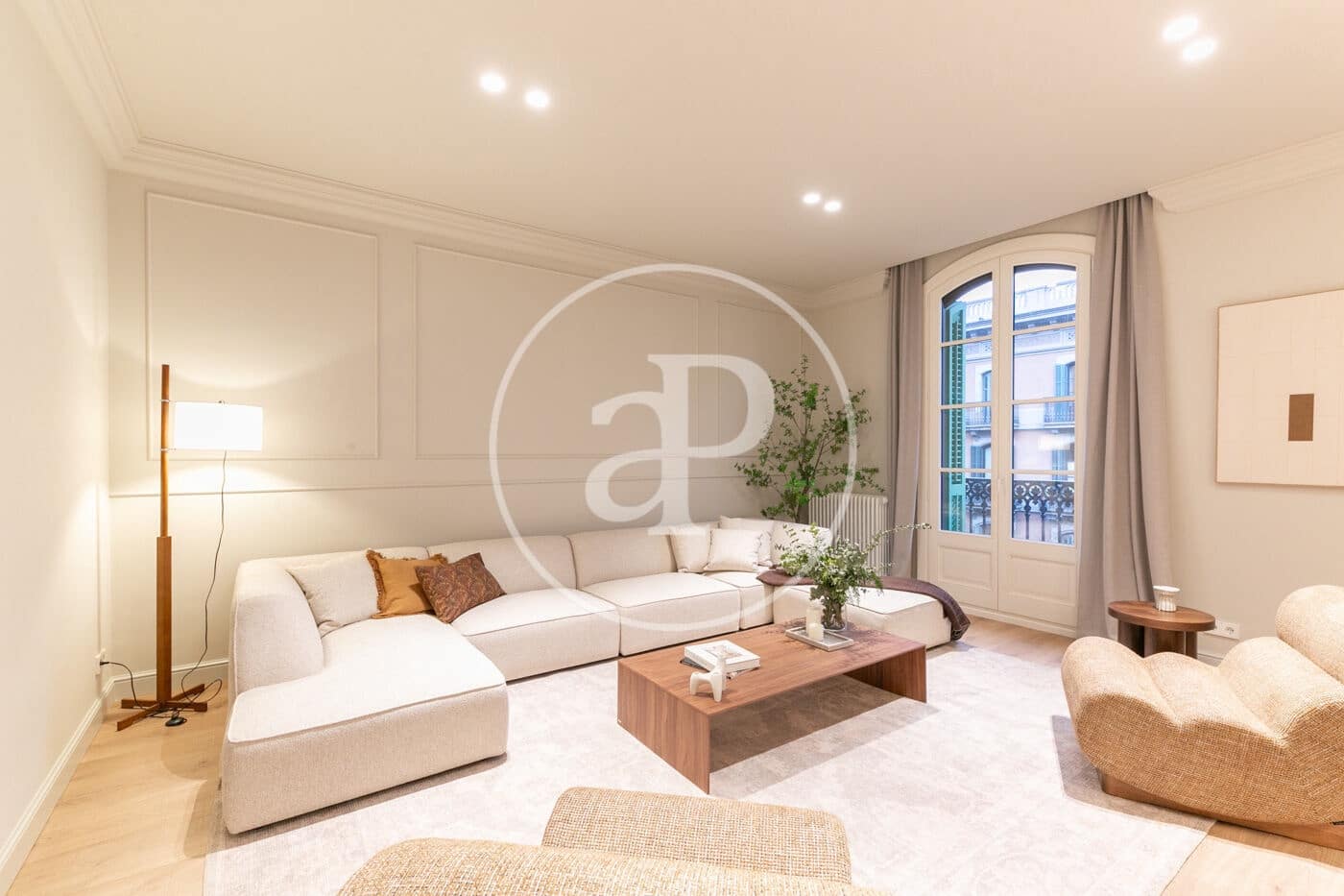 4 bedroom Apartment for sale in Barcelona city - € 1,790,000 (Ref: 9349529)