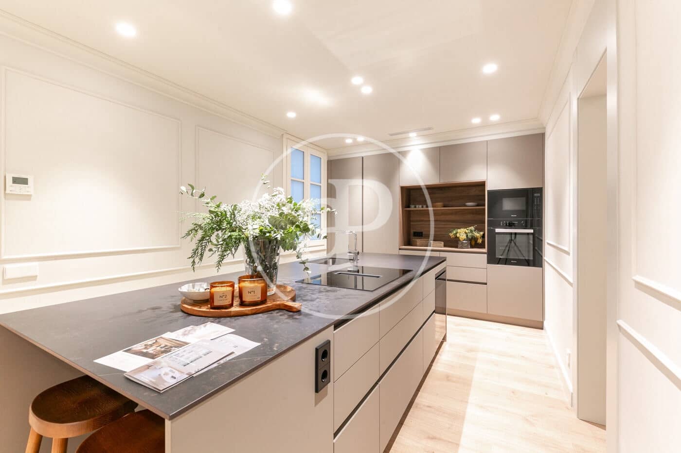 4 bedroom Apartment for sale in Barcelona city - € 1,790,000 (Ref: 9349529)