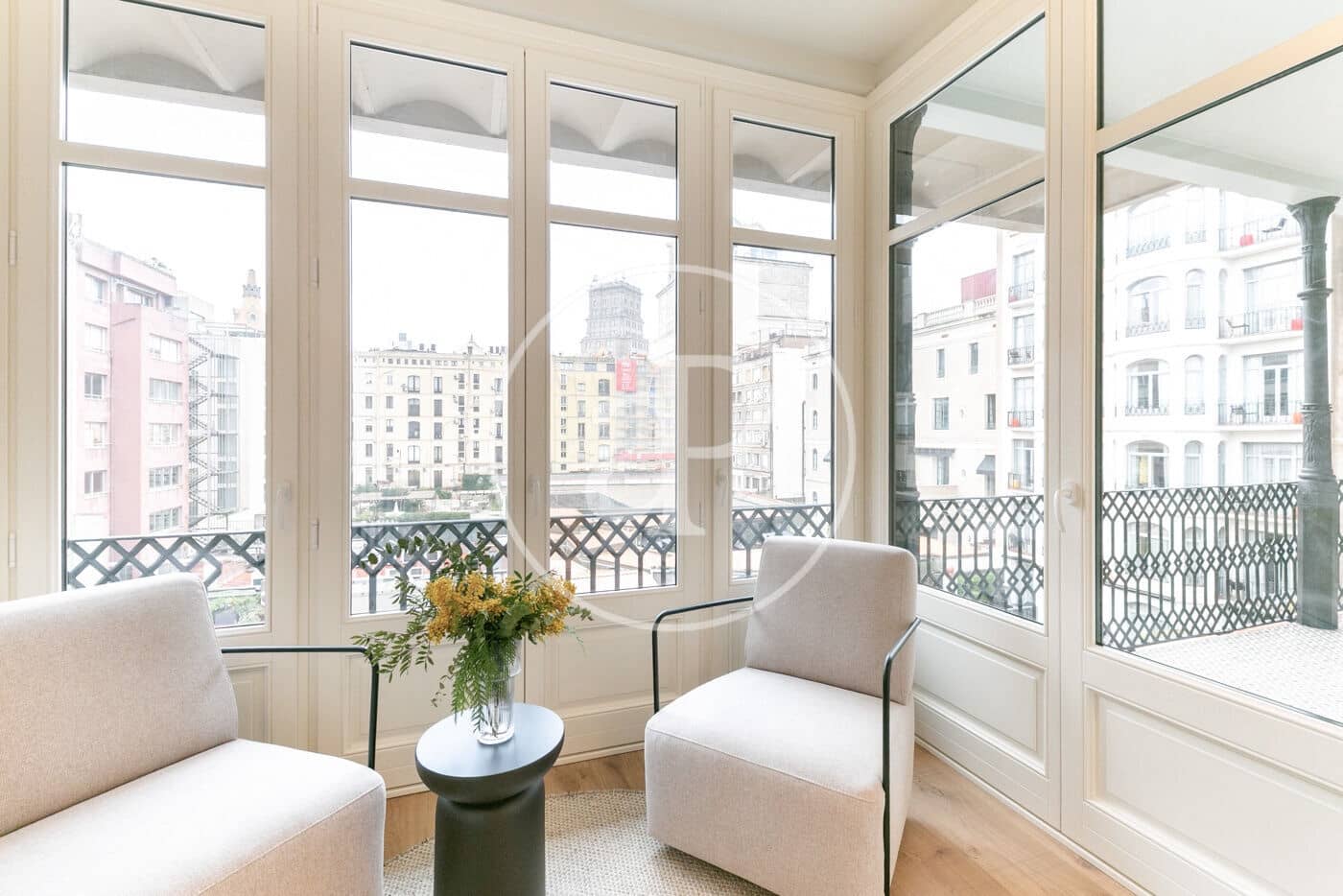 4 bedroom Apartment for sale in Barcelona city - € 1,790,000 (Ref: 9349529)