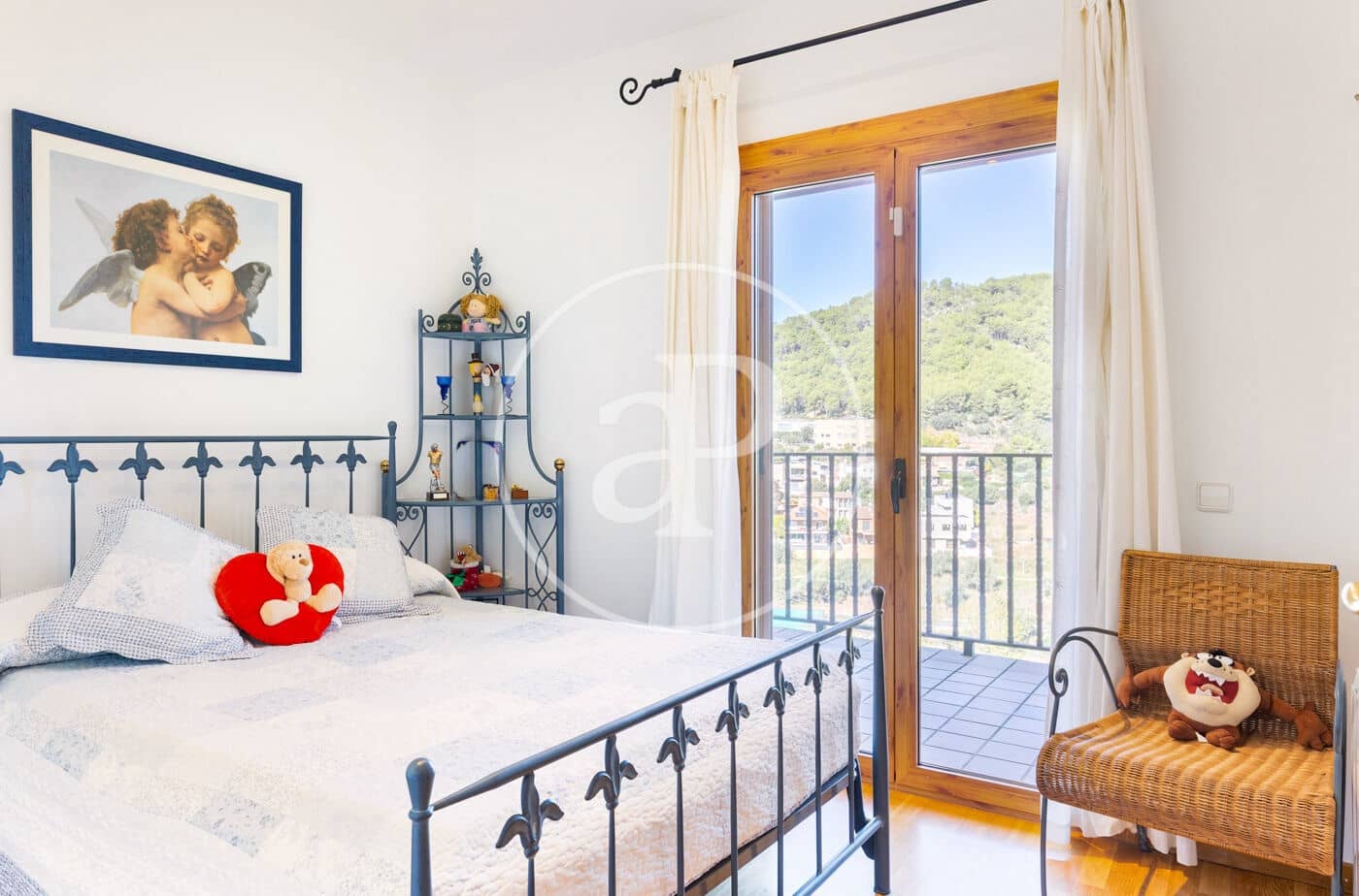 5 soverom Villa til salgs i Castellar del Valles med svømmebasseng - € 680 000 (Ref: 9353607)