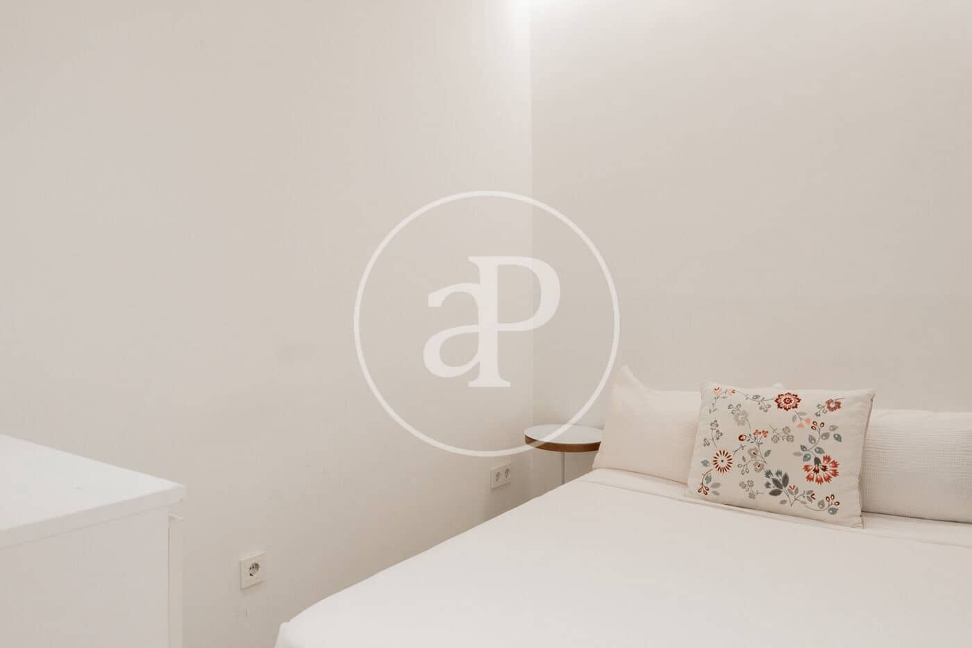 1 bedroom Apartment for sale in Barcelona city - € 230,000 (Ref: 9355822)