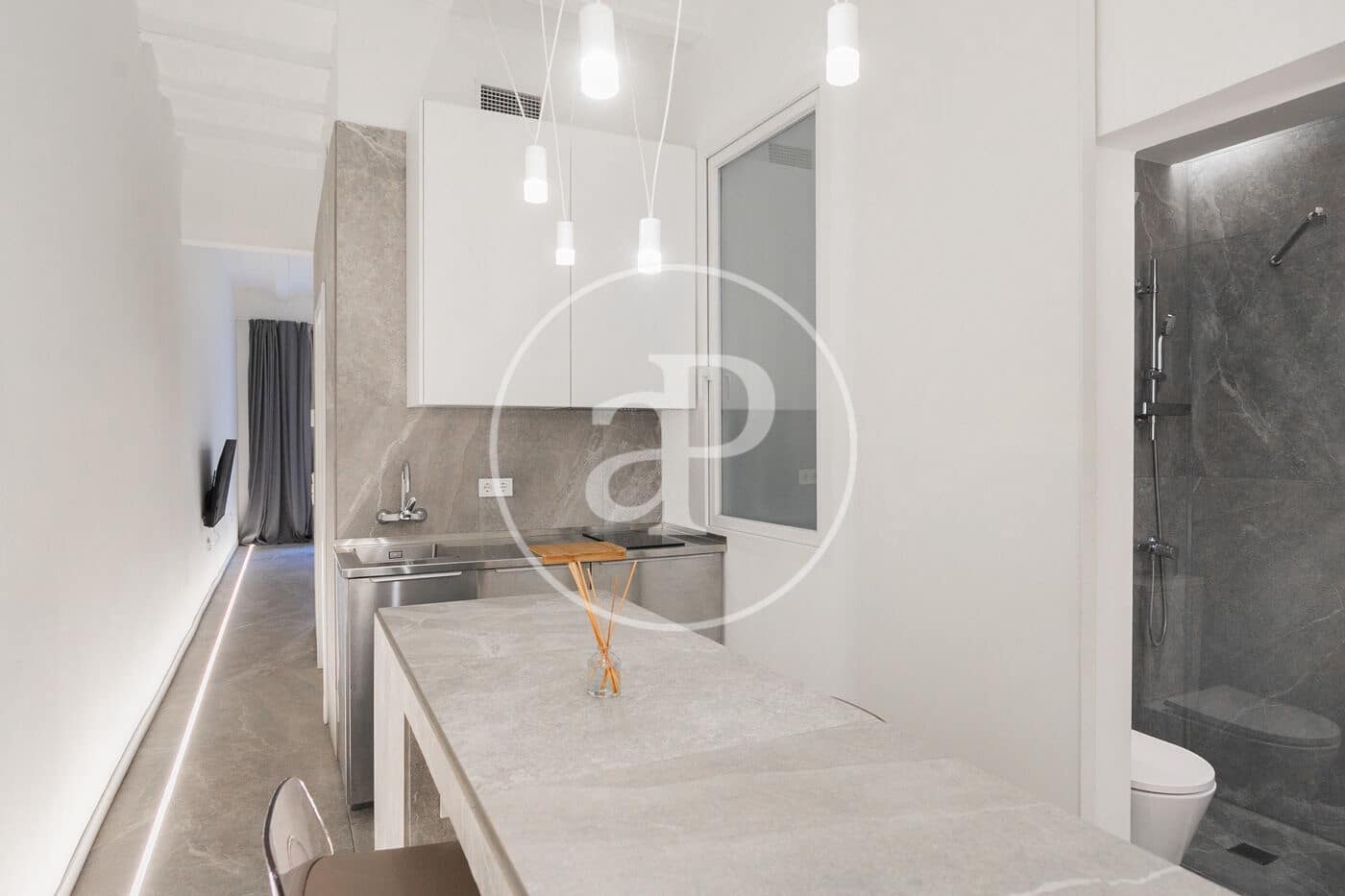 1 bedroom Apartment for sale in Barcelona city - € 230,000 (Ref: 9355822)
