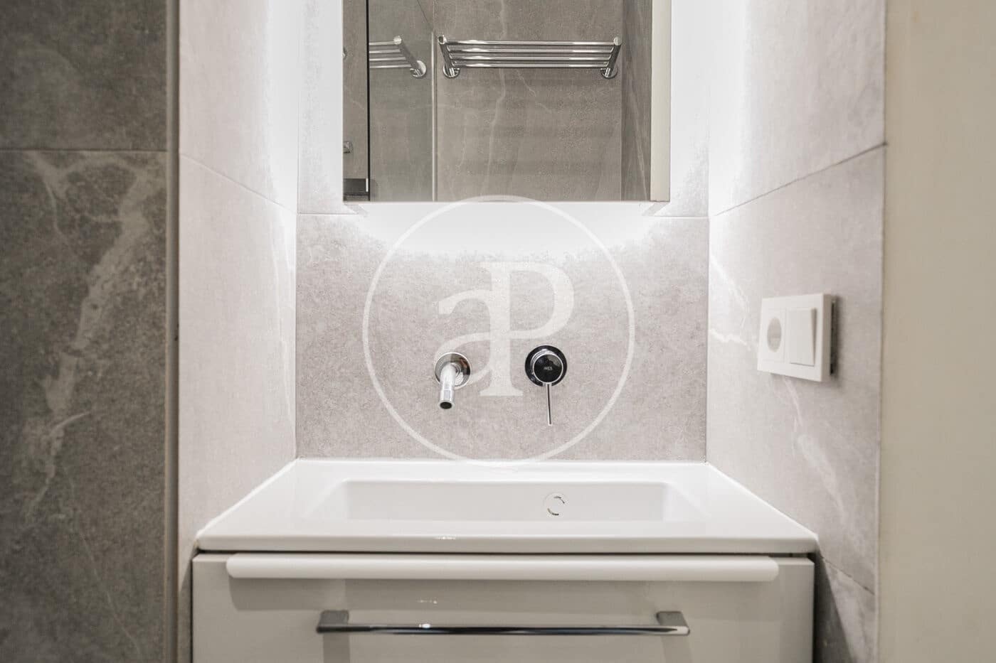 1 bedroom Apartment for sale in Barcelona city - € 230,000 (Ref: 9355822)