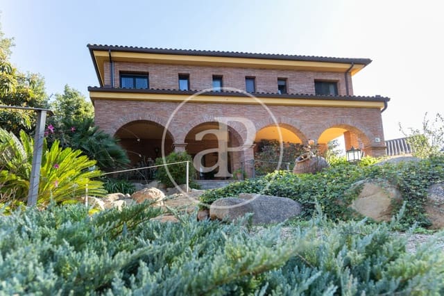 9 soveværelse Villa til salg i Valldoreix, Sant Cugat del Vallès med swimmingpool - € 2.600.000 (Ref: 9355823)