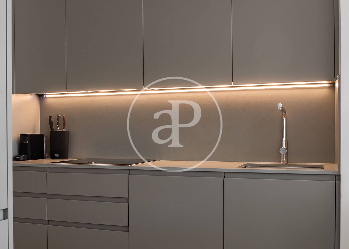 1 sovrum Lägenhet till salu i Esplugues de Llobregat med pool - 620 000 € (Ref: 9355824)