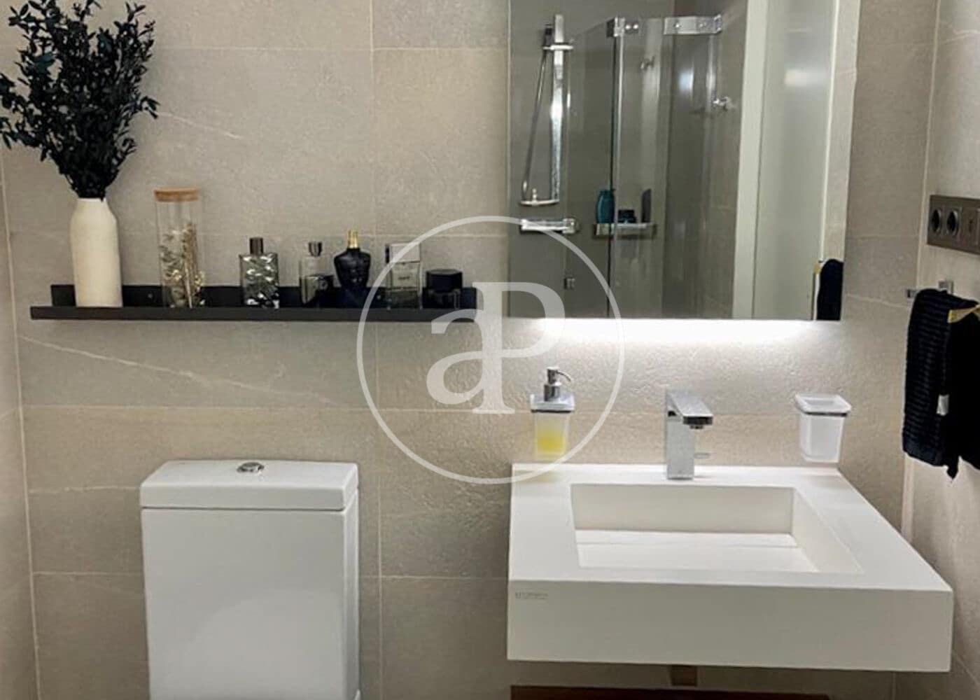 1 sovrum Lägenhet till salu i Esplugues de Llobregat med pool - 620 000 € (Ref: 9355824)