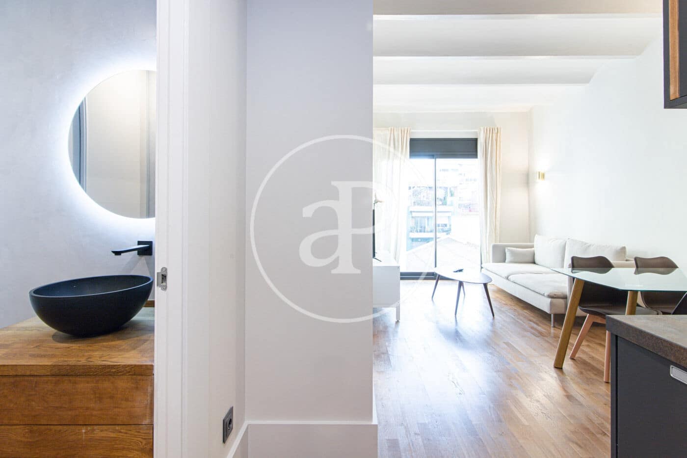 1 makuuhuone Huoneisto vuokrattavana paikassa Barcelona kaupunki - 1 700 € (Ref: 9359571)