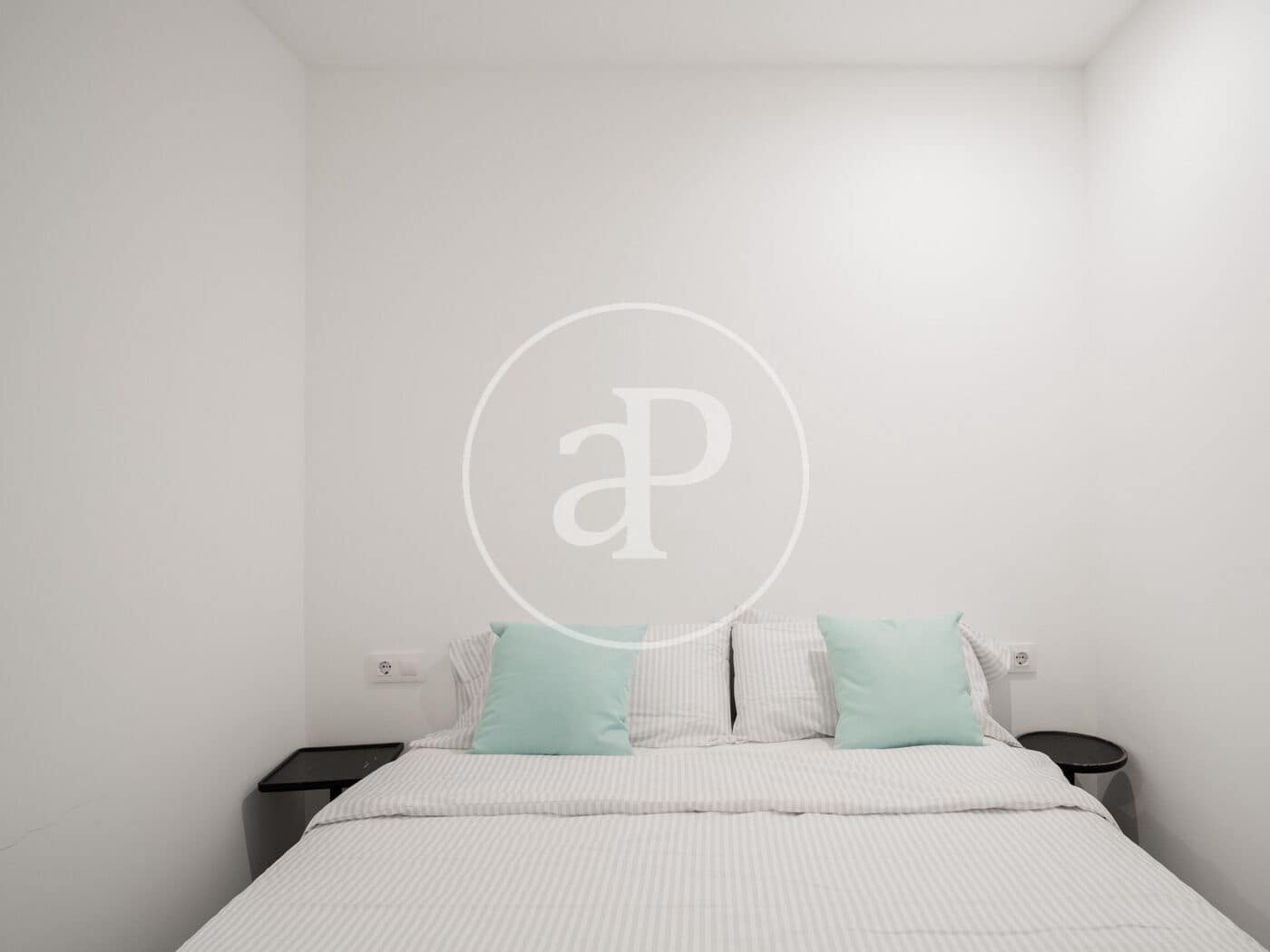 2 slaapkamer Appartement te huur in Barcelona stad - € 1.850 (Ref: 9359572)