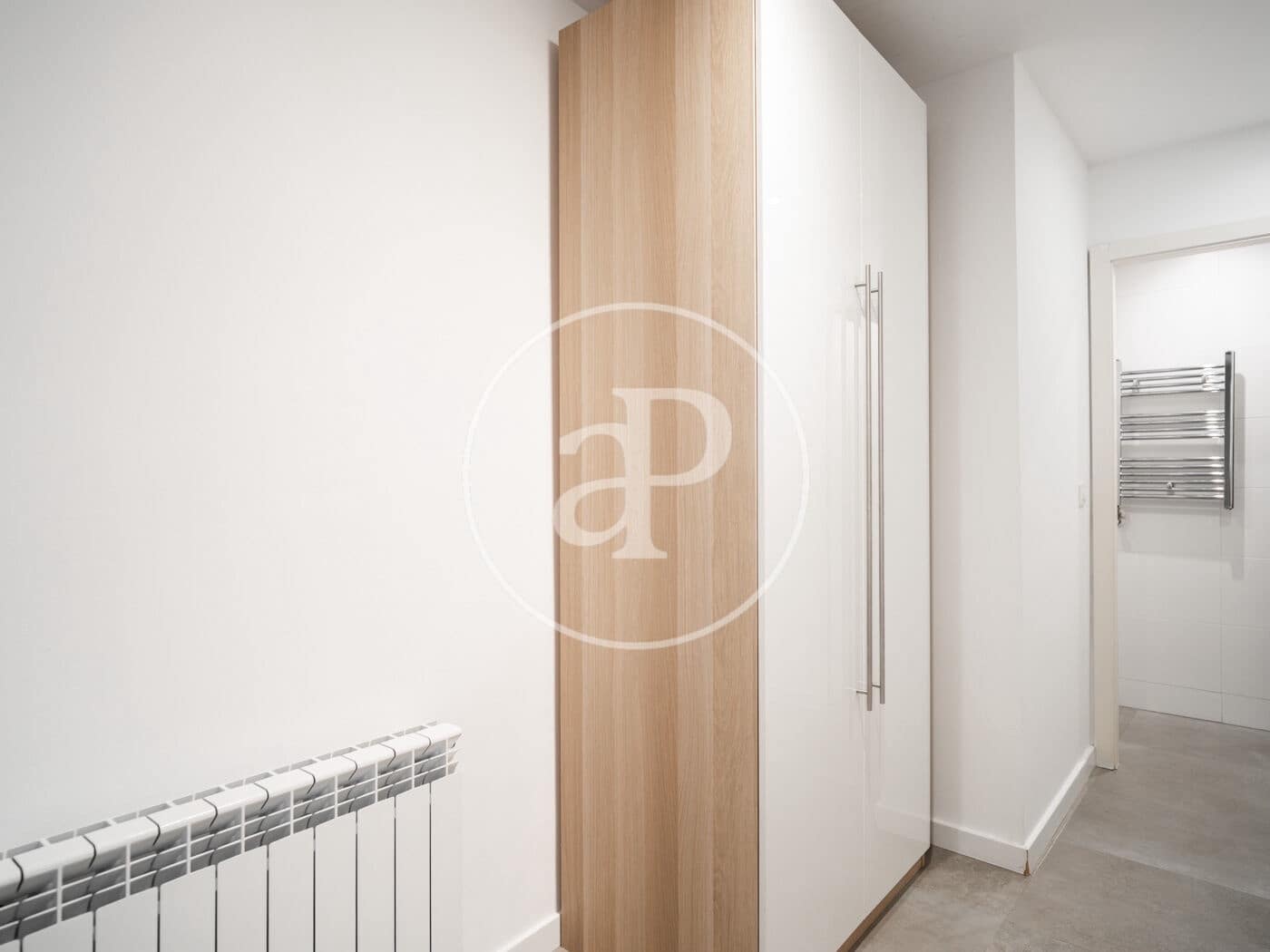 2 slaapkamer Appartement te huur in Barcelona stad - € 1.850 (Ref: 9359572)
