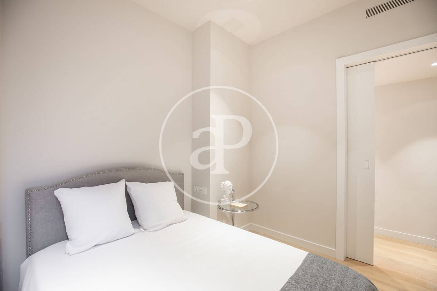 3 makuuhuone Huoneisto vuokrattavana paikassa Barcelona kaupunki - 4 400 € (Ref: 9359578)