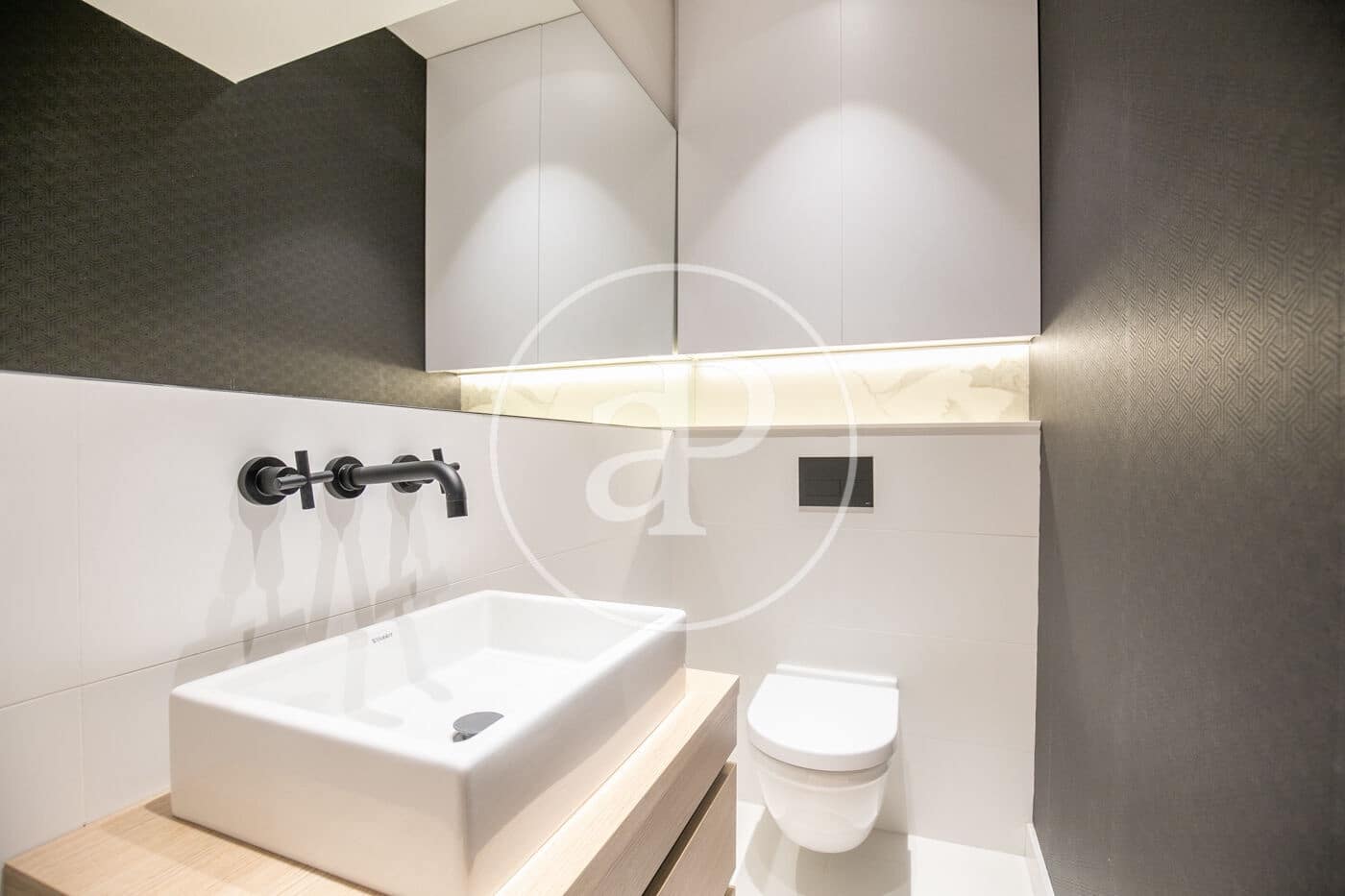 3 makuuhuone Huoneisto vuokrattavana paikassa Barcelona kaupunki - 4 400 € (Ref: 9359578)