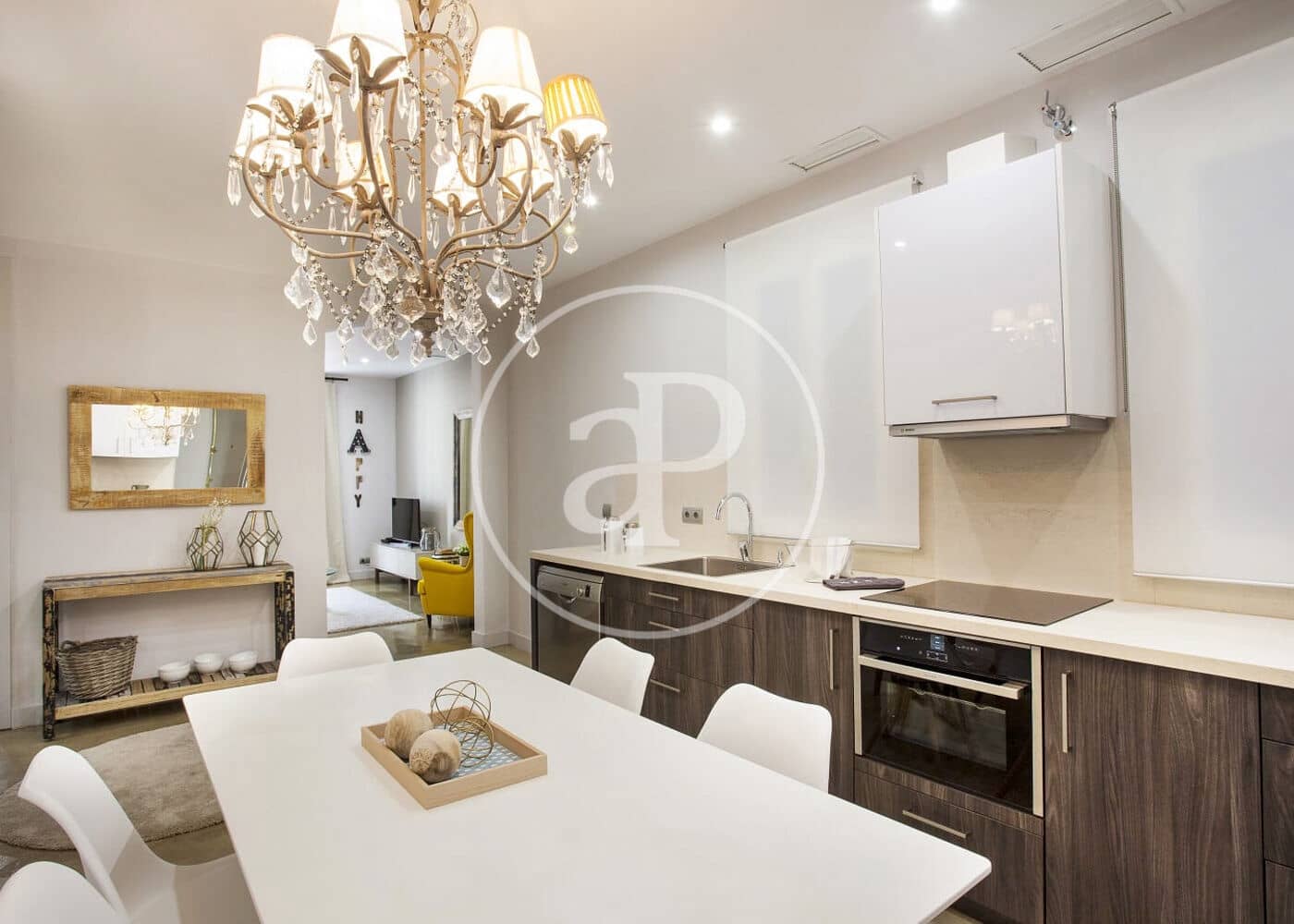 2 soverom Leilighet til leie i Barcelona by - € 2 990 (Ref: 9359581)