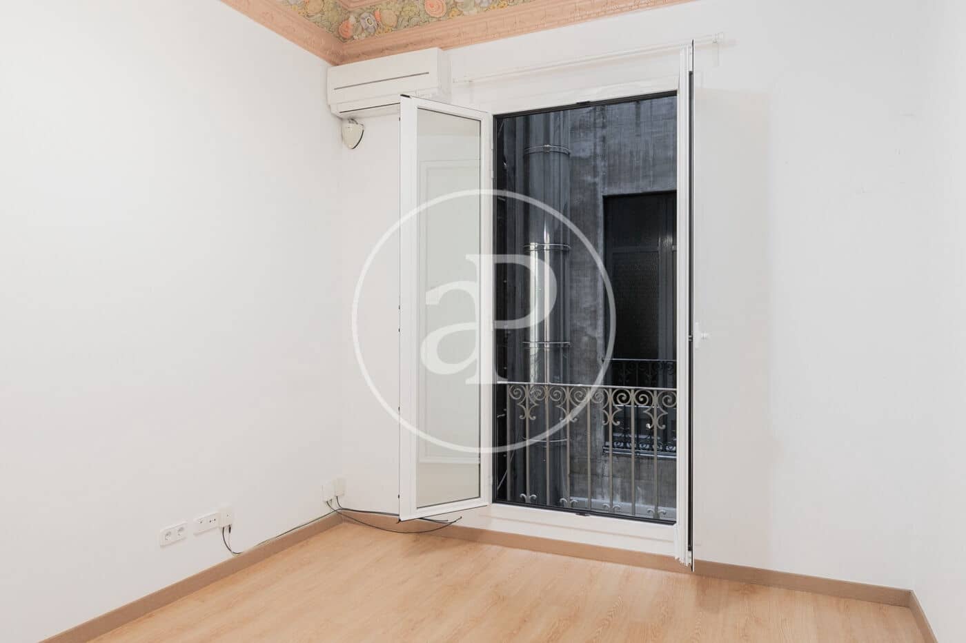 5 soveværelse Lejlighed til salg i Barcelona by - € 1.160.000 (Ref: 9362619)