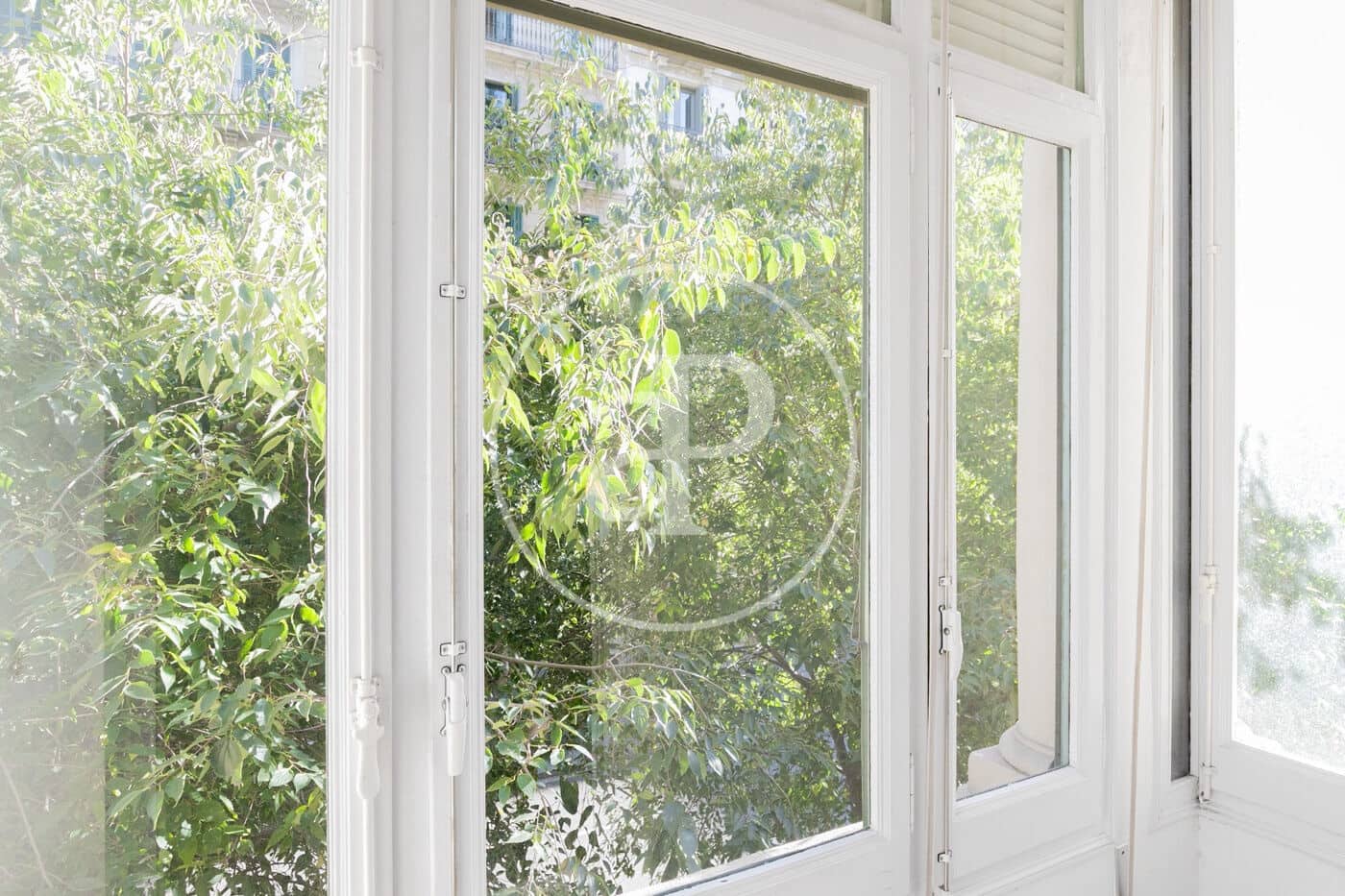 5 soveværelse Lejlighed til salg i Barcelona by - € 1.160.000 (Ref: 9362619)