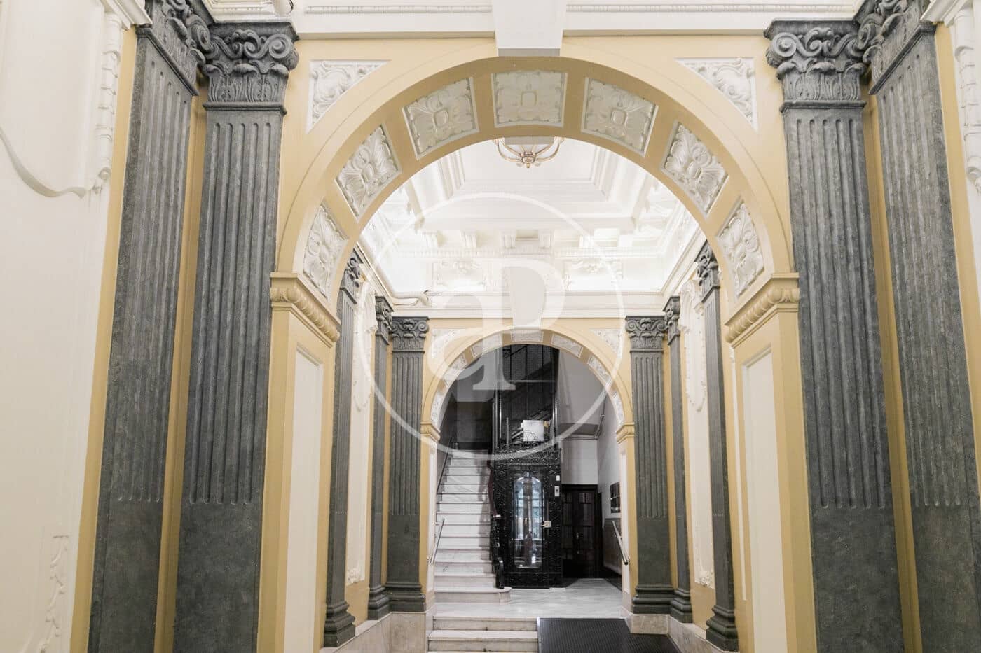 5 soveværelse Lejlighed til salg i Barcelona by - € 1.160.000 (Ref: 9362619)